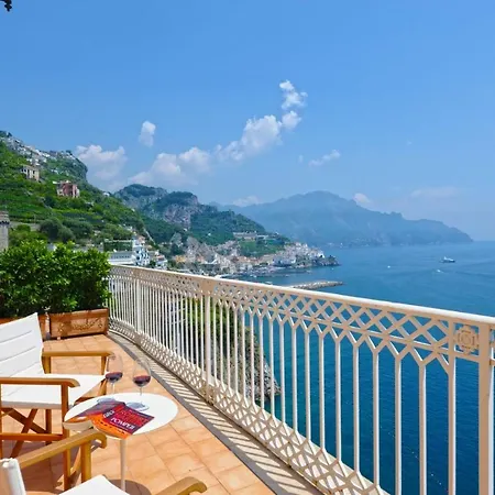 Holiday home Sterlizia
